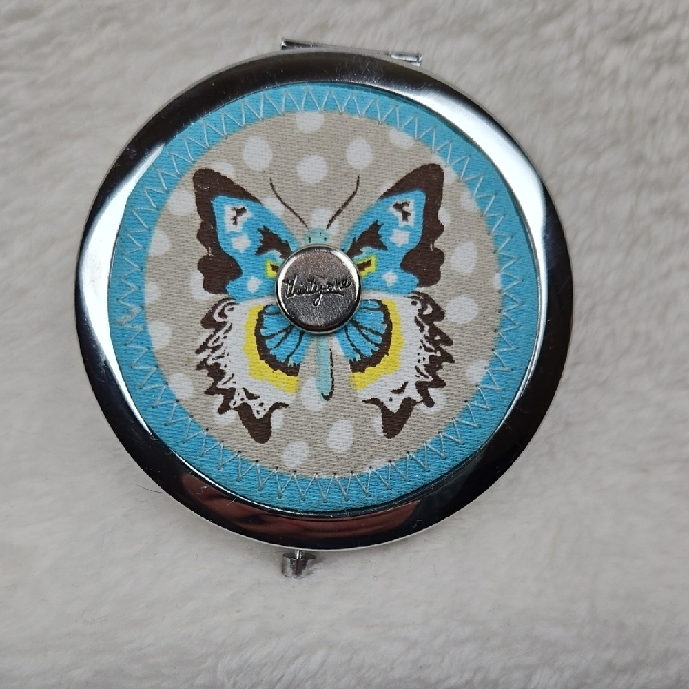 Thirty-one Blue Butterfly Compact